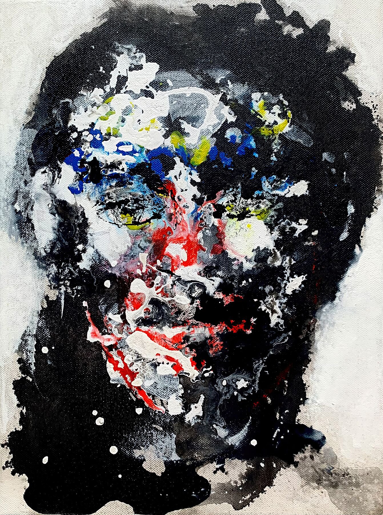 Mysterious di Ilaria Berenice – ritratto espressionista astratto in rosso, nero, blu e bianco, stampa fine art di lusso